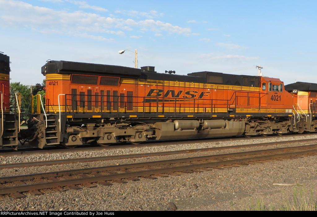 BNSF 4021